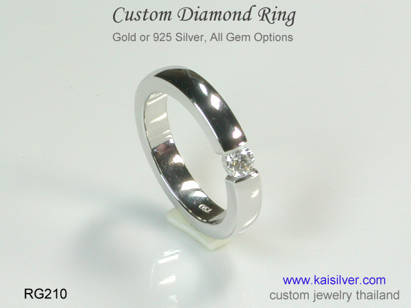 band ring with diamond silver or gold